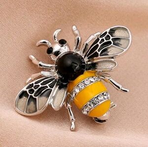 "Buzz" Dainty Rhinestone Bee Brooch New!